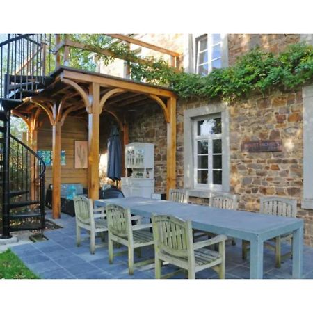 Stone-Built Holiday Home In Werpin With Garden Exterior foto